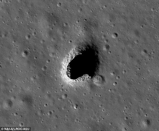 窥视月球表面神秘洞穴:温度恒定没有辐射